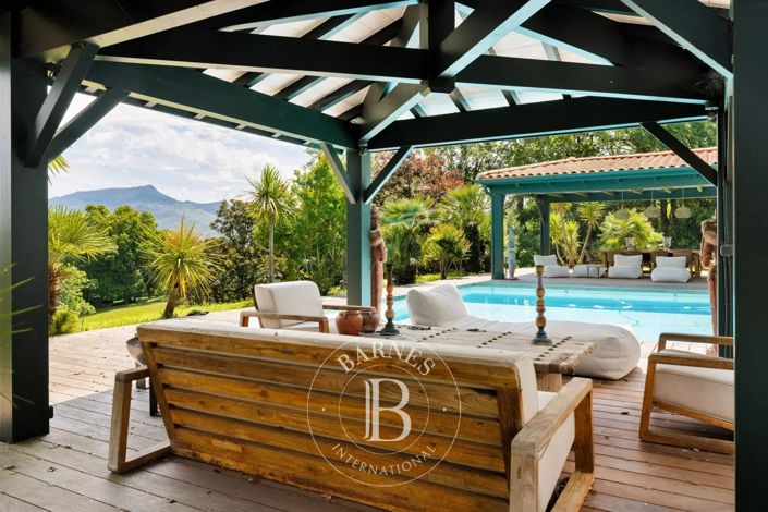 Image No.28-5 Bed House for sale
