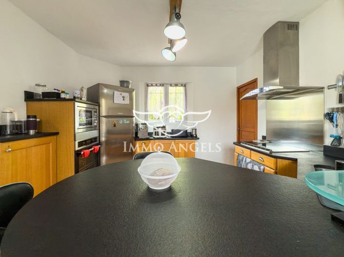 Image No.11-4 Bed House for sale