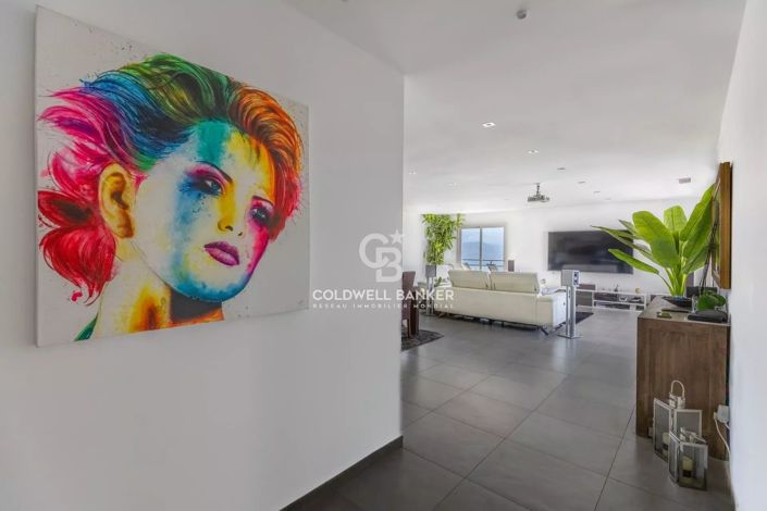 Image No.11-4 Bed House for sale