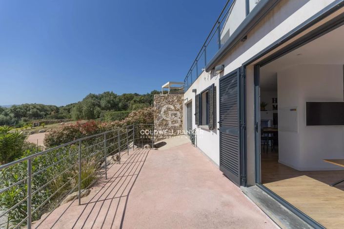 Image No.23-4 Bed House for sale