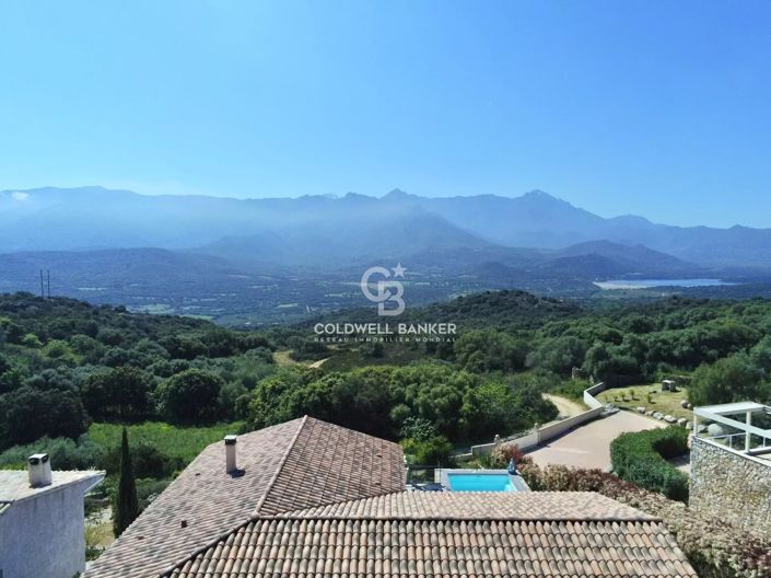 Image No.32-4 Bed House for sale