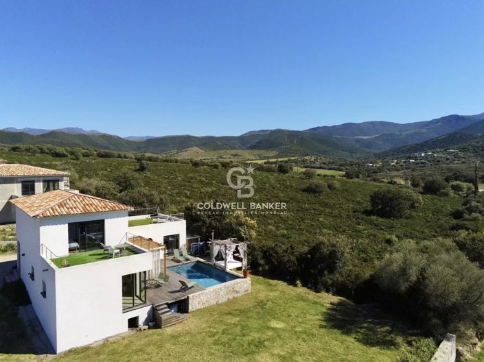 Image No.36-4 Bed House for sale