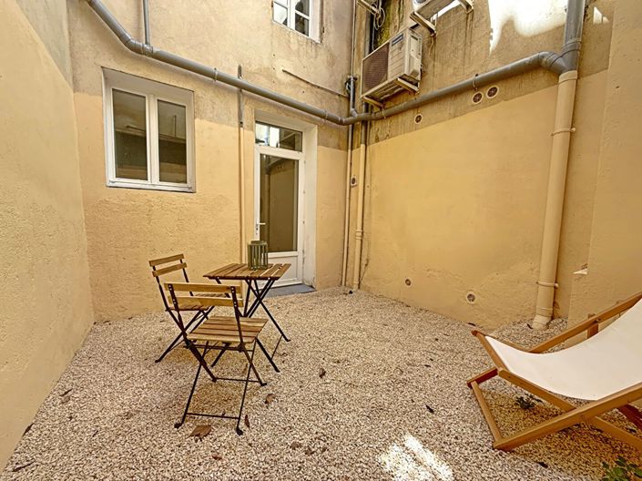 Image No.9-Appartement de 2 chambres à vendre à Cadenet