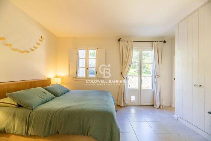 Image No.29-7 Bed House for sale
