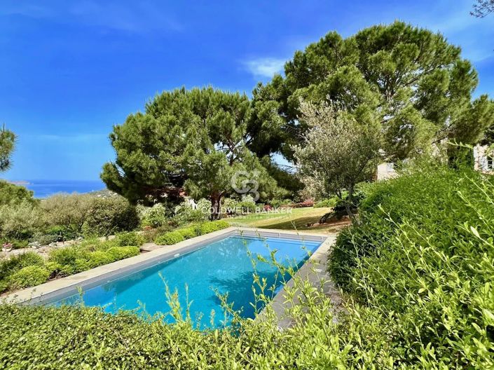 Image No.47-7 Bed House for sale
