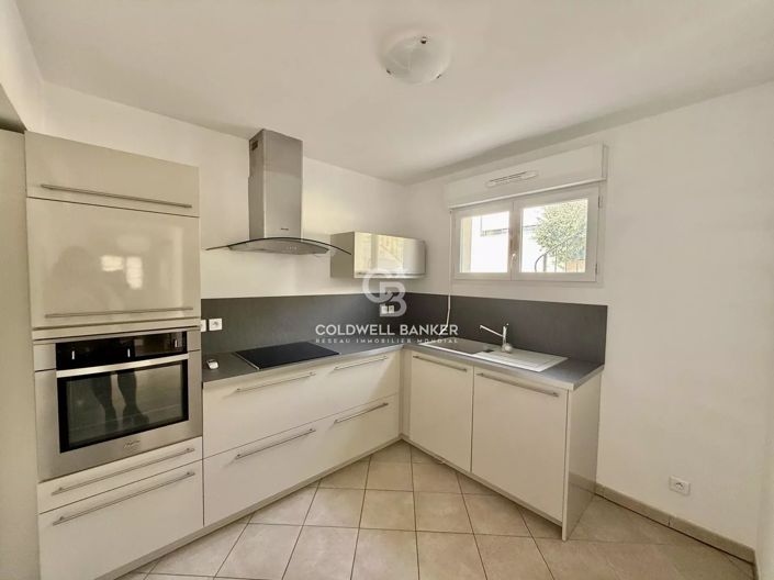 Image No.9-3 Bed Apartment for sale
