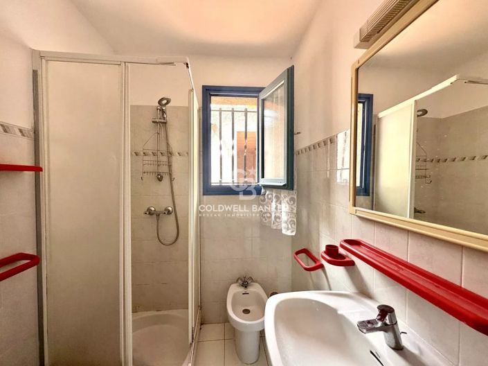 Image No.10-1 Bed Apartment for sale