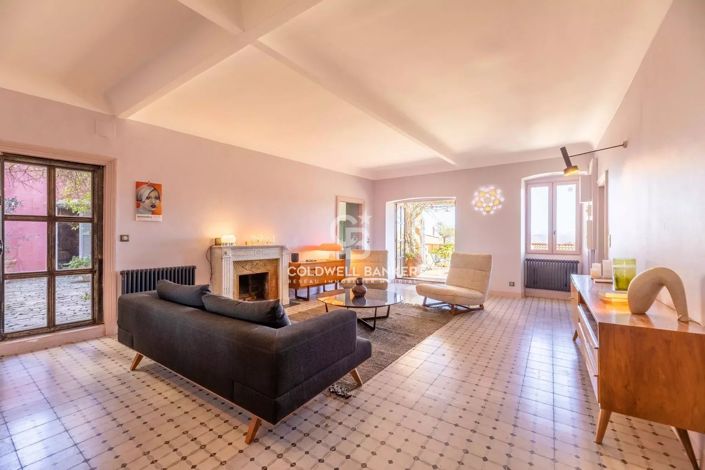Image No.3-3 Bed Apartment for sale