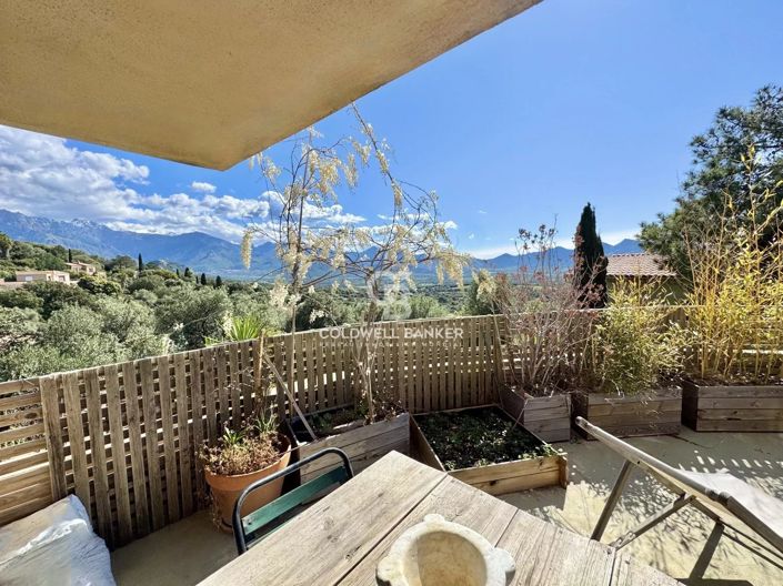 Image No.20-4 Bed House for sale