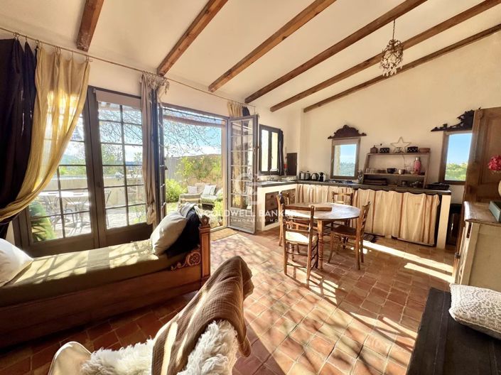 Image No.26-4 Bed House for sale
