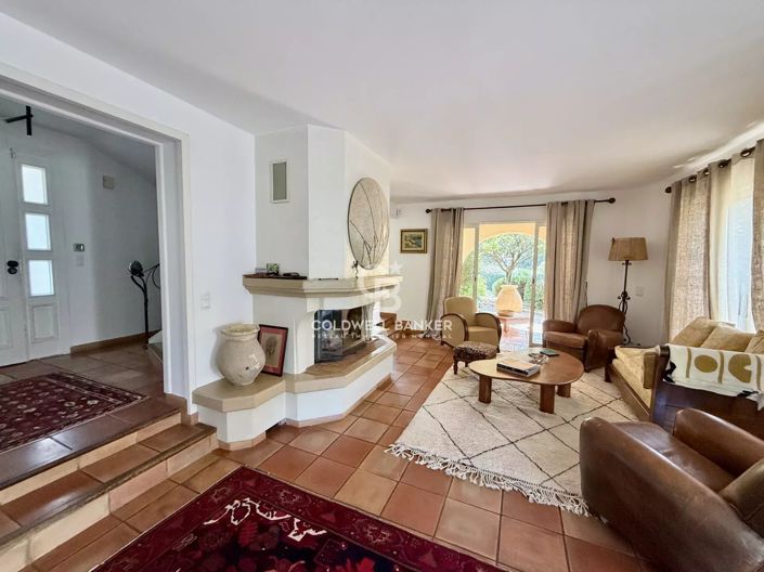 Image No.6-House for sale