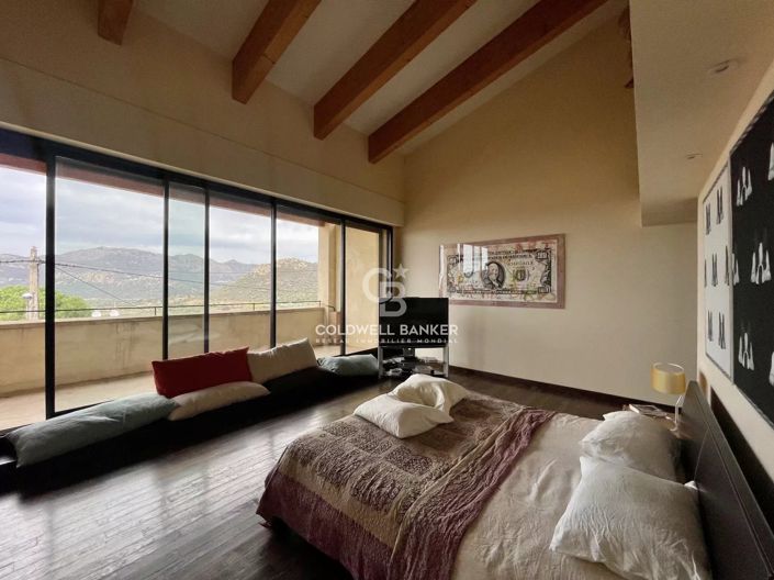 Image No.13-10 Bed House for sale