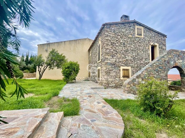 Image No.26-10 Bed House for sale