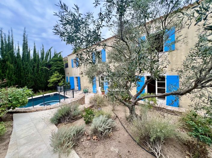 Image No.47-10 Bed House for sale