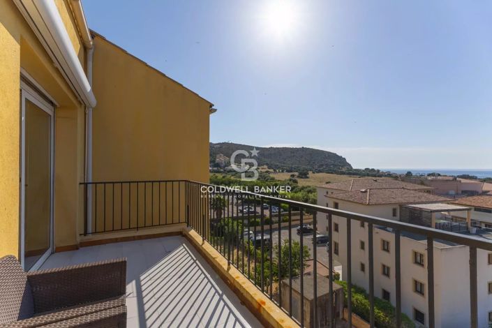 Image No.4-4 Bed Apartment for sale