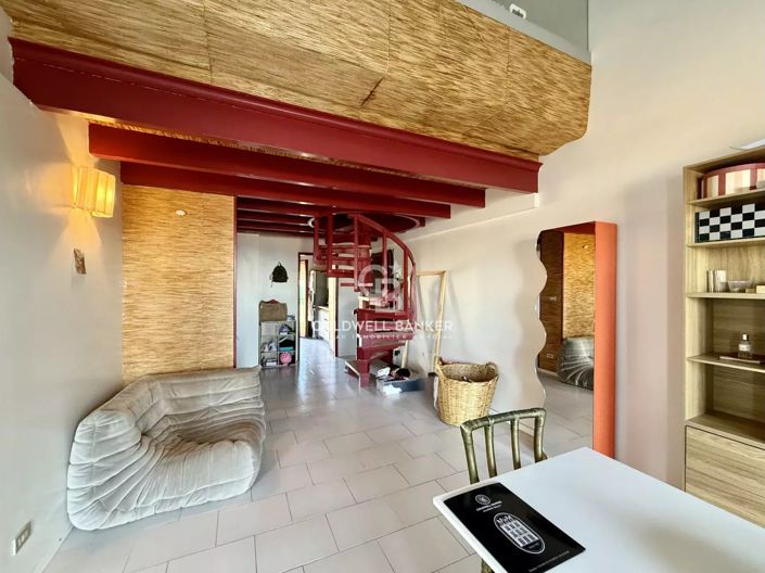 Image No.8-4 Bed Apartment for sale