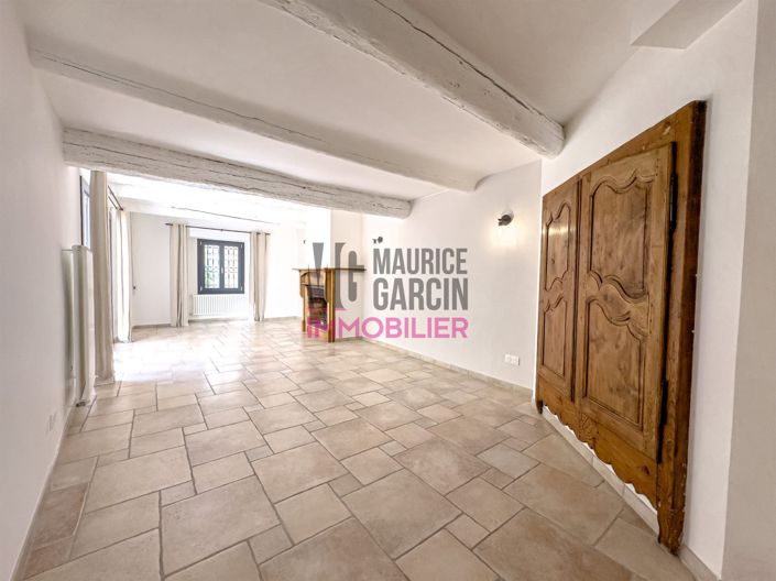Image No.12-5 Bed House for sale