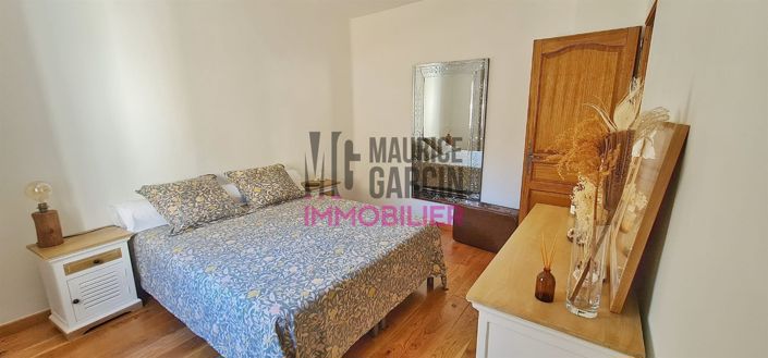 Image No.15-5 Bed House for sale