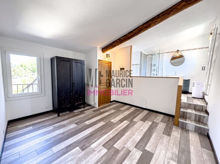 Image No.16-5 Bed House for sale