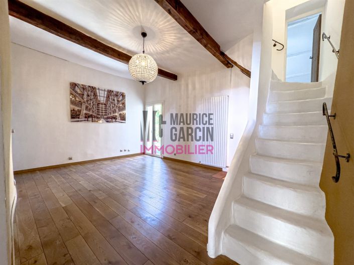 Image No.20-5 Bed House for sale