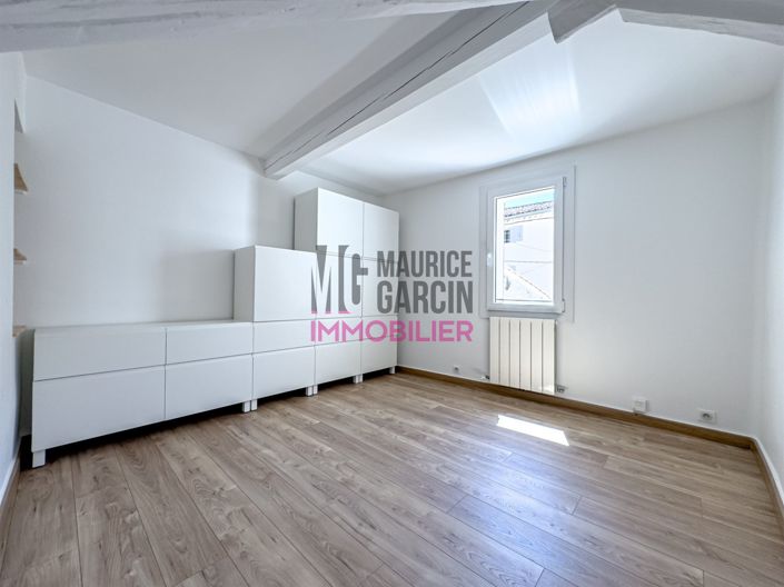 Image No.22-5 Bed House for sale