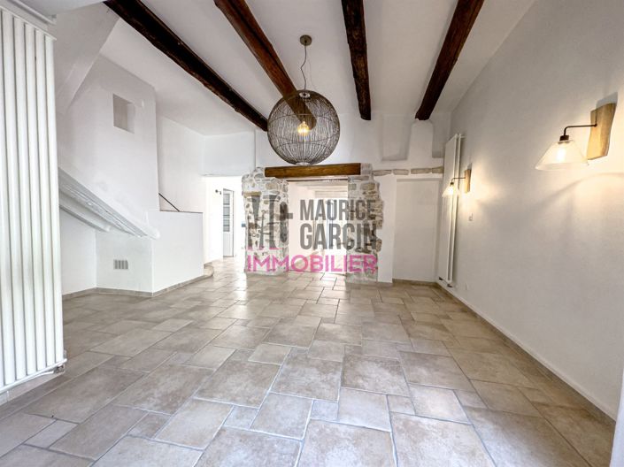 Image No.6-5 Bed House for sale