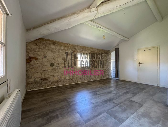 Image No.9-2 Bed House for sale