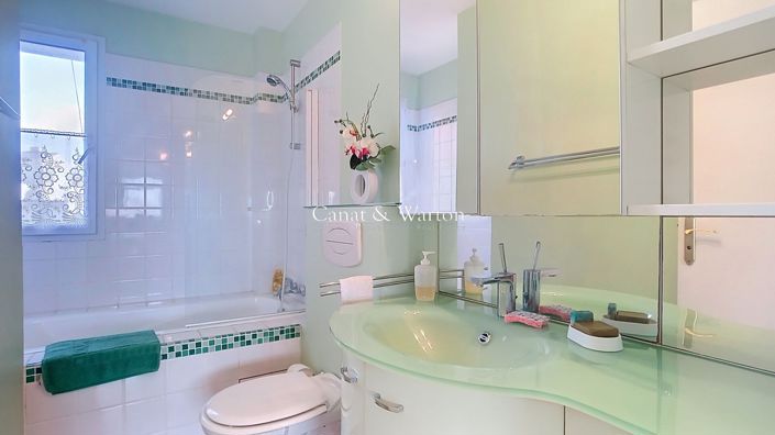 Image No.4-3 Bed Apartment for sale