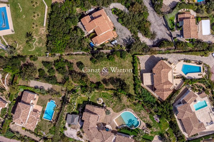 Image No.17-5 Bed House for sale