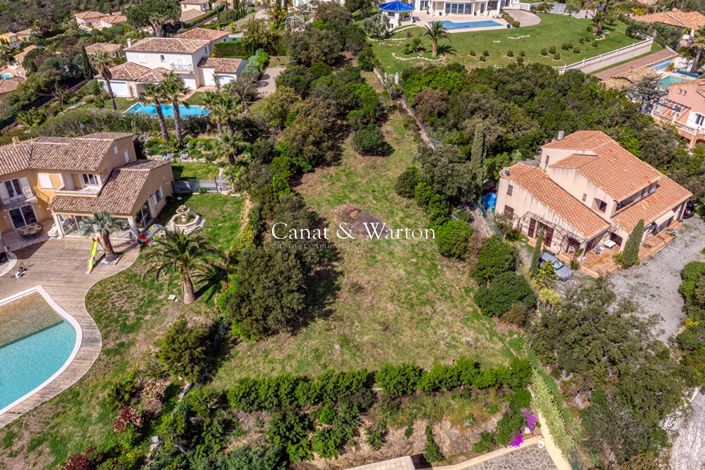 Image No.18-5 Bed House for sale