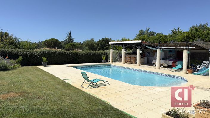 Image No.3-4 Bed House for sale