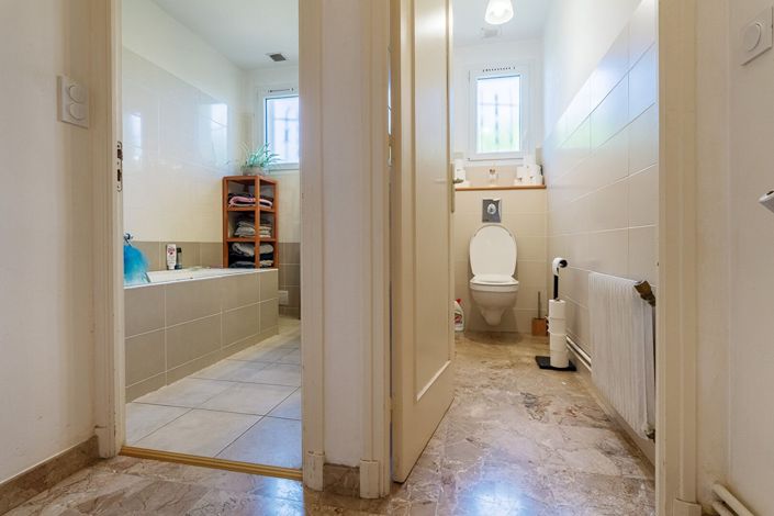 Image No.14-3 Bed House for sale