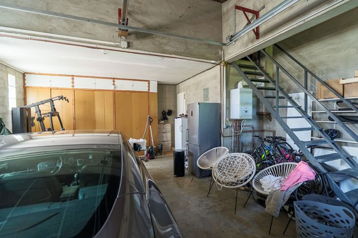 Image No.17-3 Bed House for sale