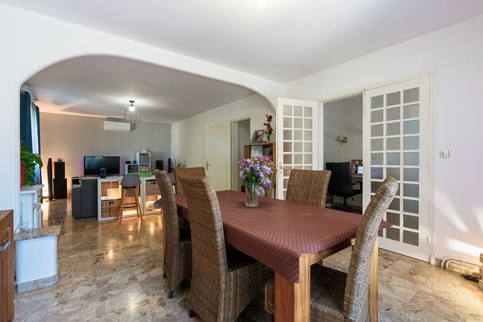 Image No.7-3 Bed House for sale