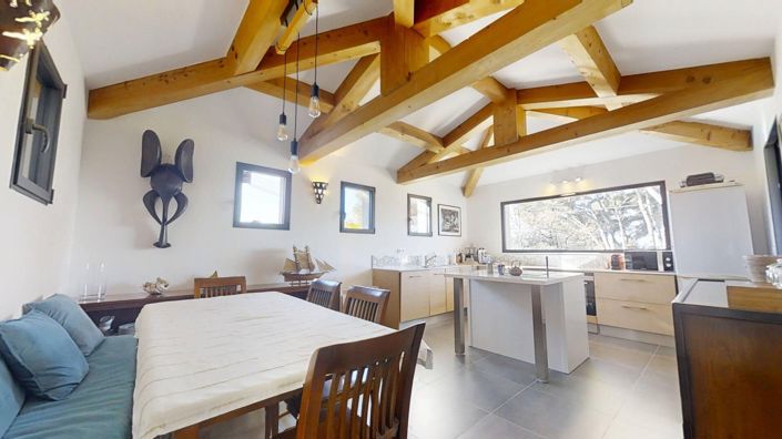 Image No.5-4 Bed House for sale