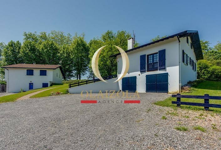 Image No.3-4 Bed House for sale