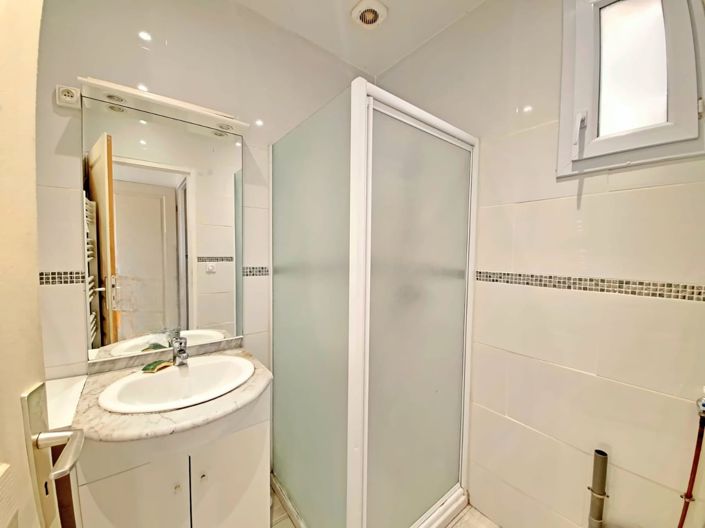 Image No.13-4 Bed House for sale