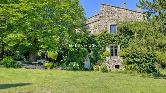 Image No.2-Maison de 7 chambres à vendre à Bonnieux