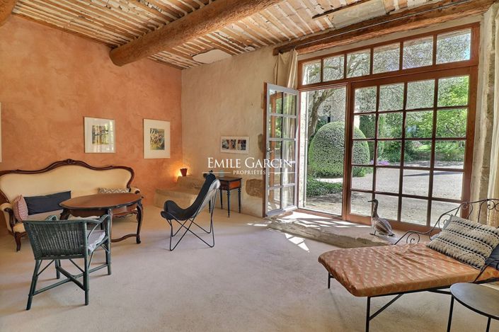 Image No.6-7 Bed House for sale