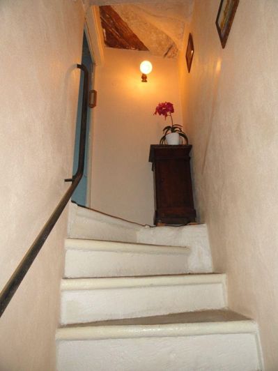 Image No.6-2 Bed House for sale