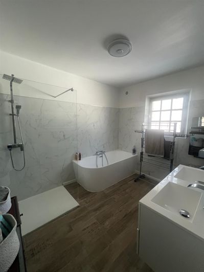 Image No.12-3 Bed House for sale