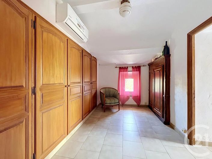 Image No.13-3 Bed House for sale