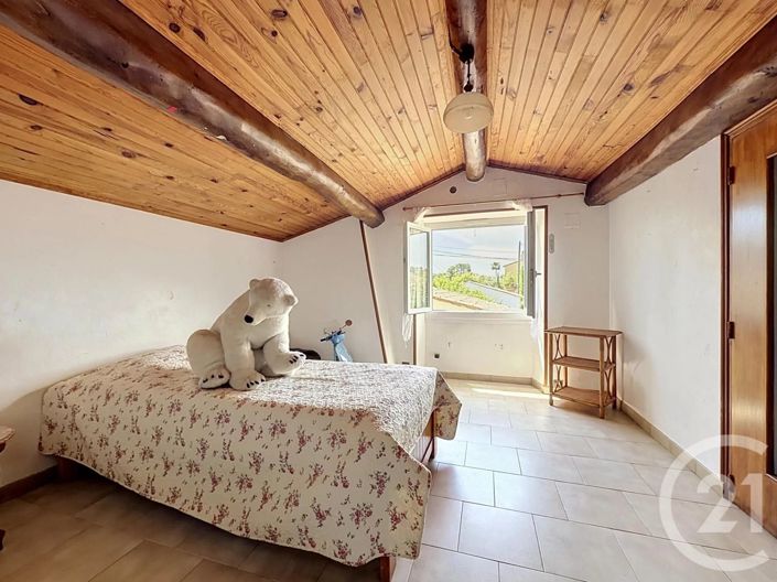 Image No.14-3 Bed House for sale