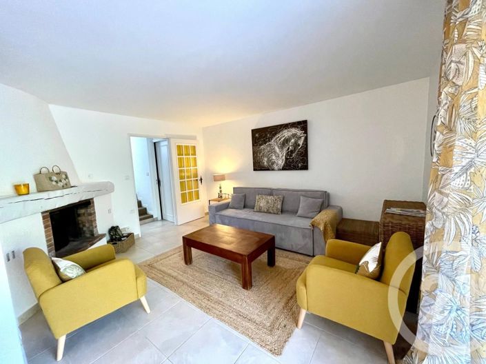 Image No.5-2 Bed House for sale