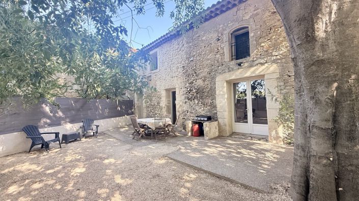 Image No.10-8 Bed House for sale