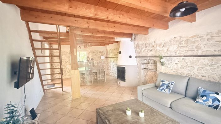 Image No.14-8 Bed House for sale