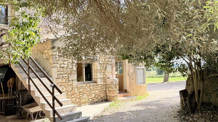 Image No.29-8 Bed House for sale
