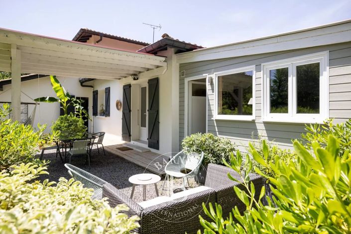Image No.23-3 Bed House for sale
