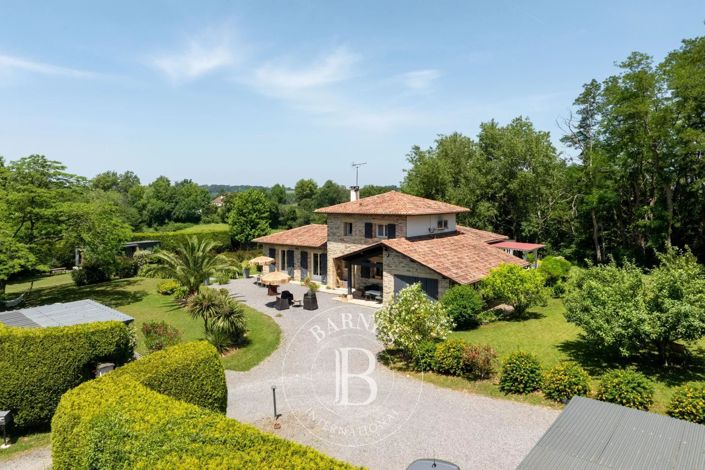 Image No.4-3 Bed House for sale