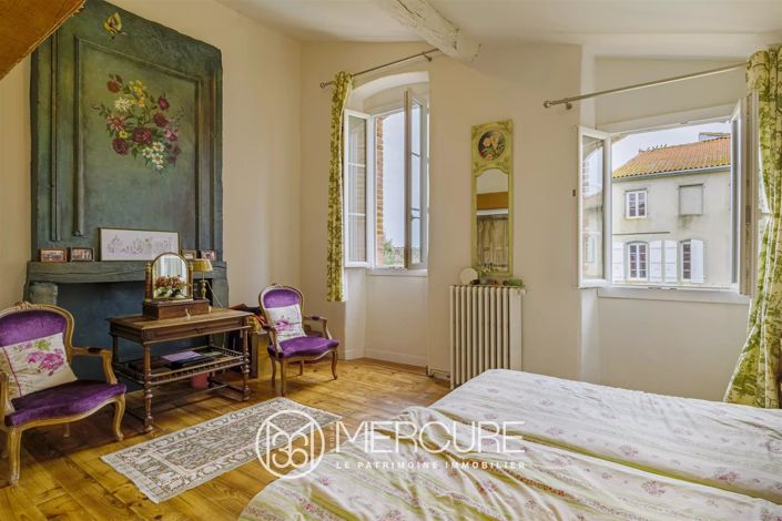 Image No.13-6 Bed House for sale